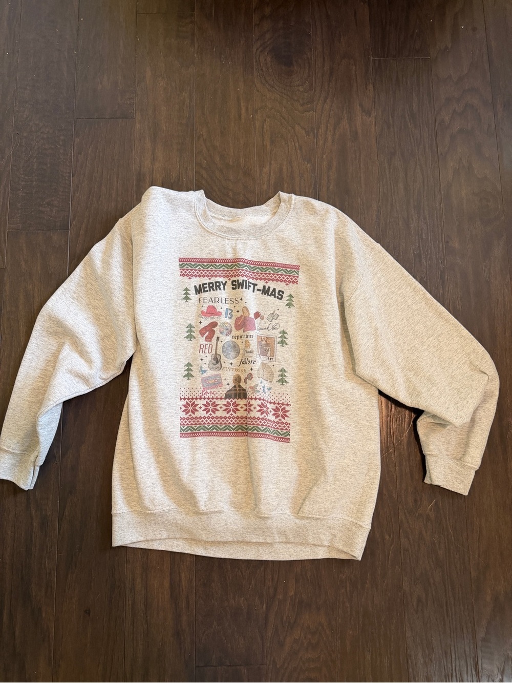 Gray 'Merry Swift-mas' Graphic Holiday Sweatshirt